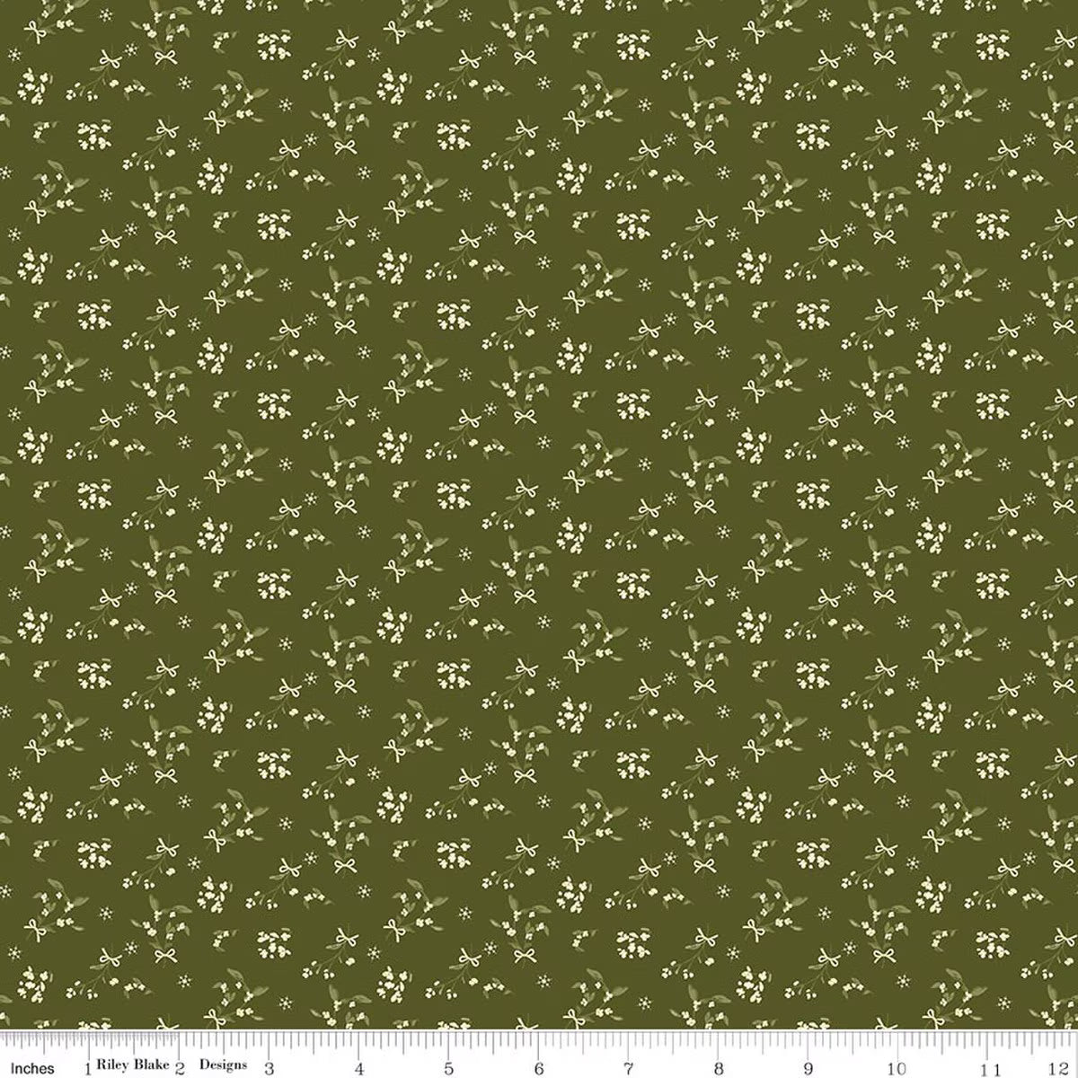 Riley Blake Designs – Christmas Greetings – Berries Green (Sold in ½-yard increments)