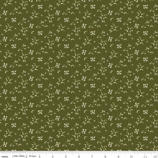 Riley Blake Designs – Christmas Greetings – Berries Green (Sold in ½-yard increments)