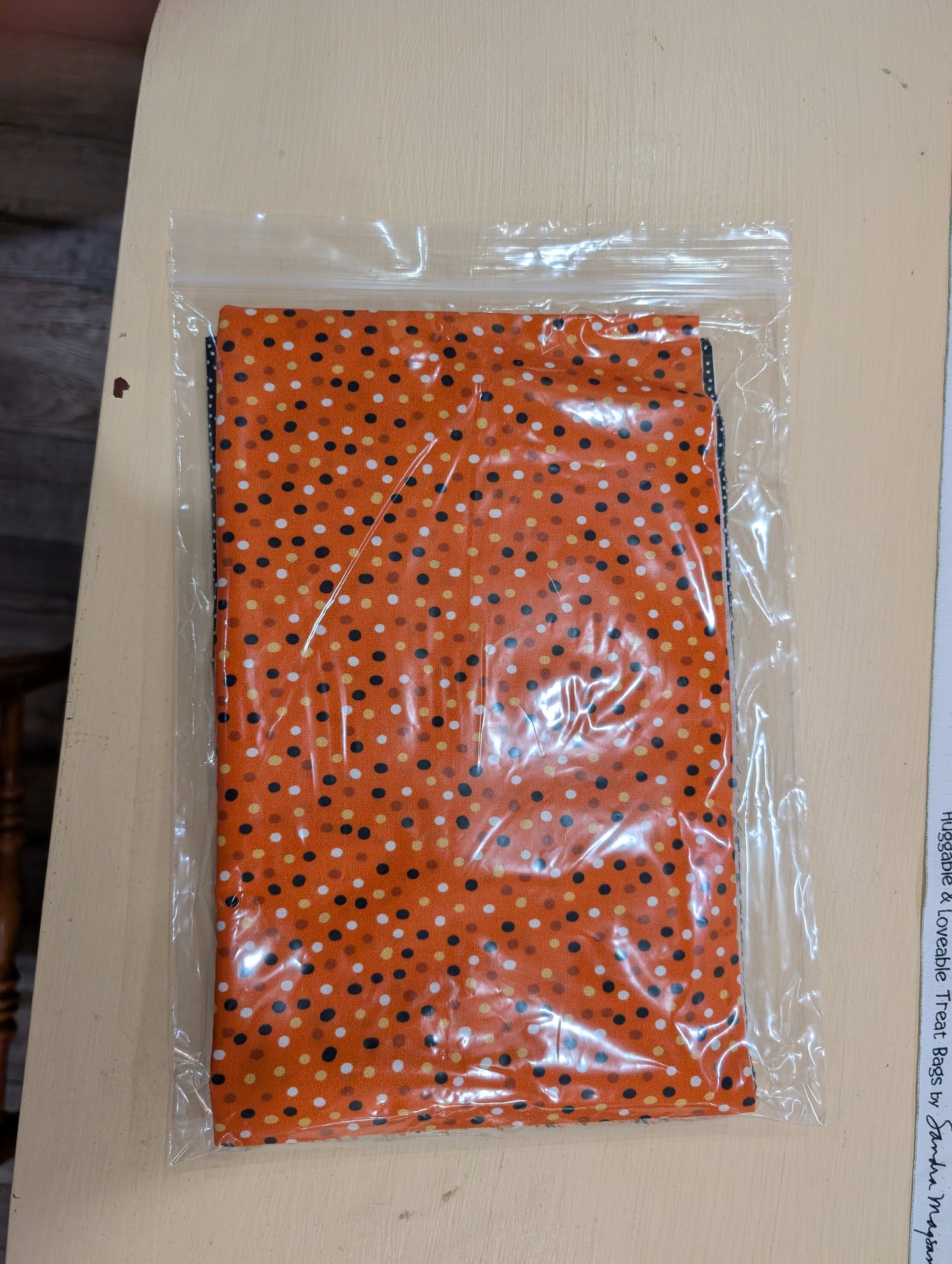 Studio E Fabrics – Huggable & Loveable – Whoo Loves You Halloween Bag Panel Kit