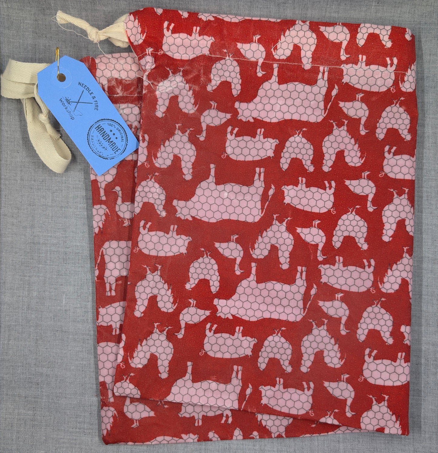 Reusable Waxed Bread Bag – Red Barnyard – 17 x 11 in.